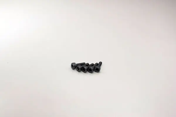 Metallic Cap Screws M3x8mm (5) Kyosho