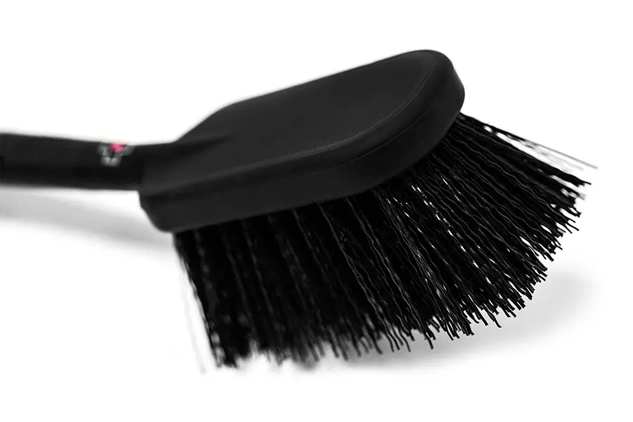 Muc-Off Tyre &amp; Cassette Brush – view 3