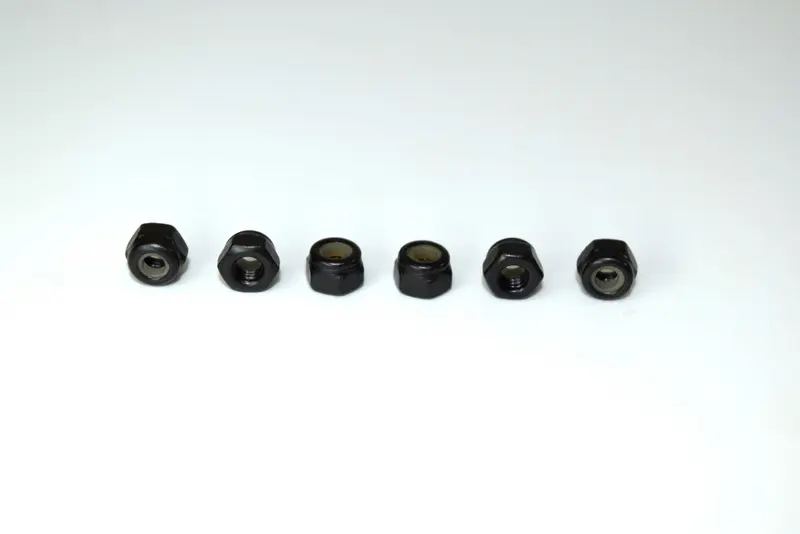 Nylon Nut M3 (6)
