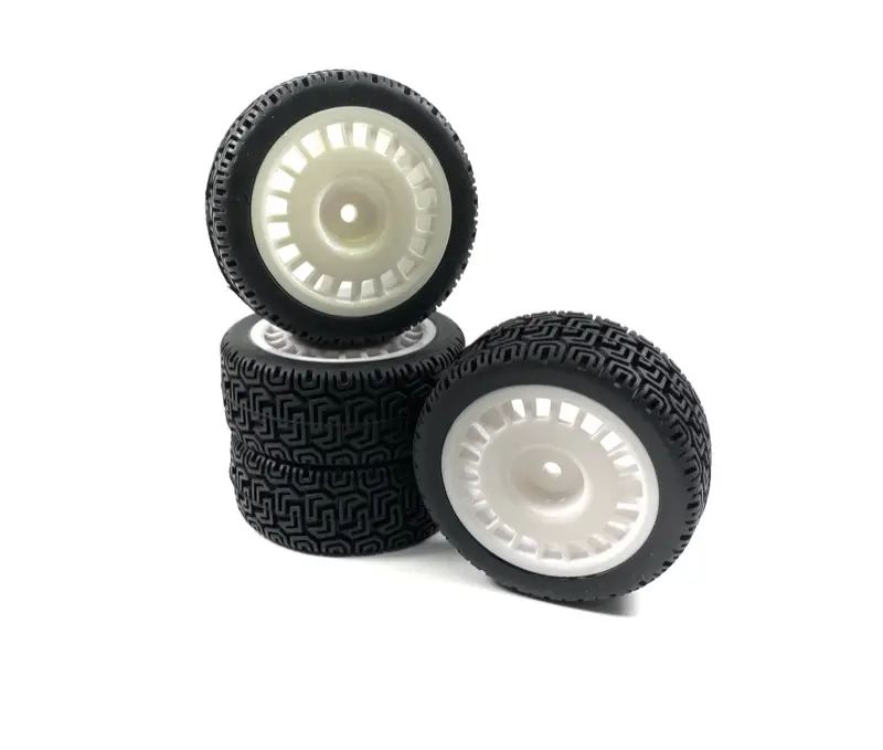1:10 Wheel Set "Rally Winded Design" White (4)