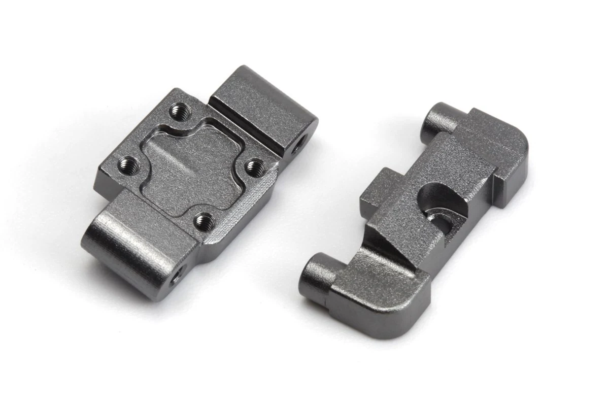 Maverick Aluminium Front Pivot Block Set (Microbe) - genuine Maverick upgrade part
