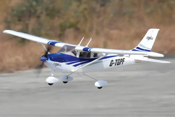 Top Gun Park Flite Cessna 182 Skylane RTF Mode 2 - Blue