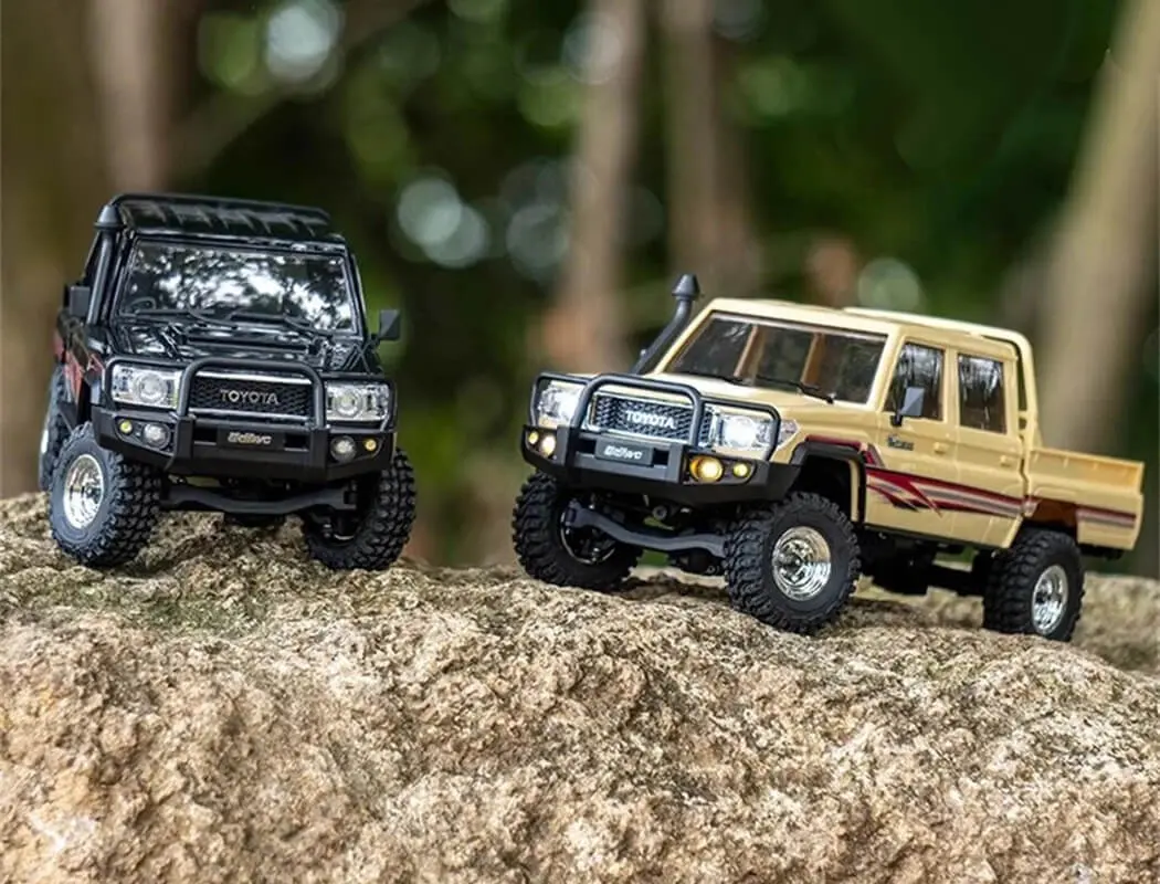 UDI RC Toyota Land Cruiser RTR 1/18 Double Cab Brushless Black